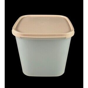 Tupperware Square Modular Mate #1621 Sheer 17 Cups w Light Pink Lid #1623